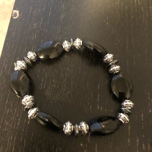 Glass bracelet - Picture 2 of 8